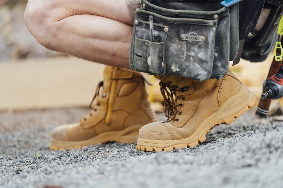 Blundstone 992 Nubuck Water Resistant Lace Up/Zip Ankle Safety Boot