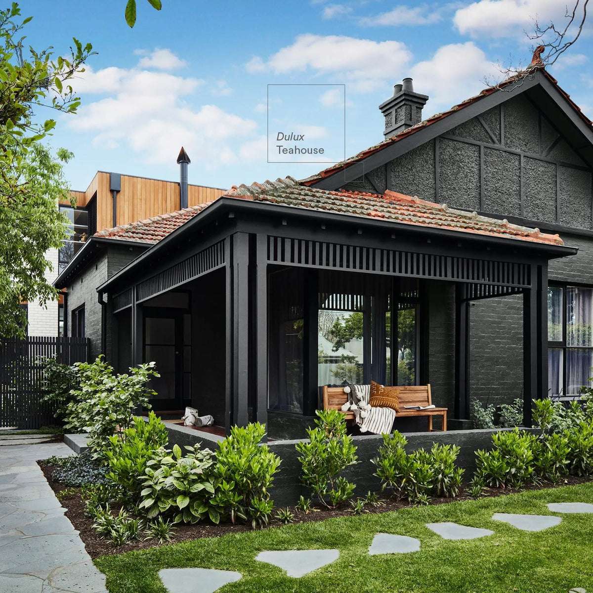 Dulux 2L Deep Low Sheen Weathershield Exterior Paint