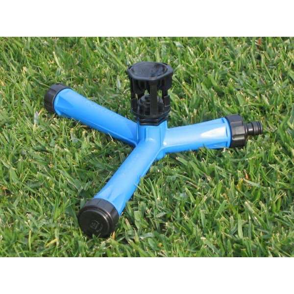 Wobble-Tee Lawn Sprinkler