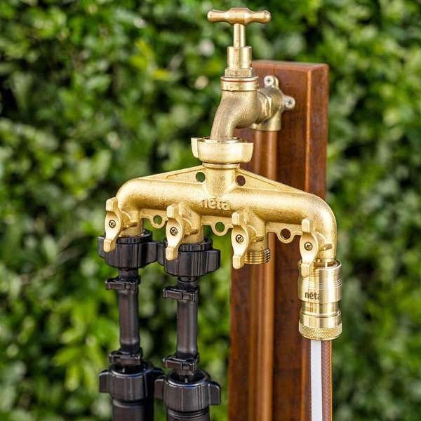 Neta 4-Way Brass Screw-On Universal Tap