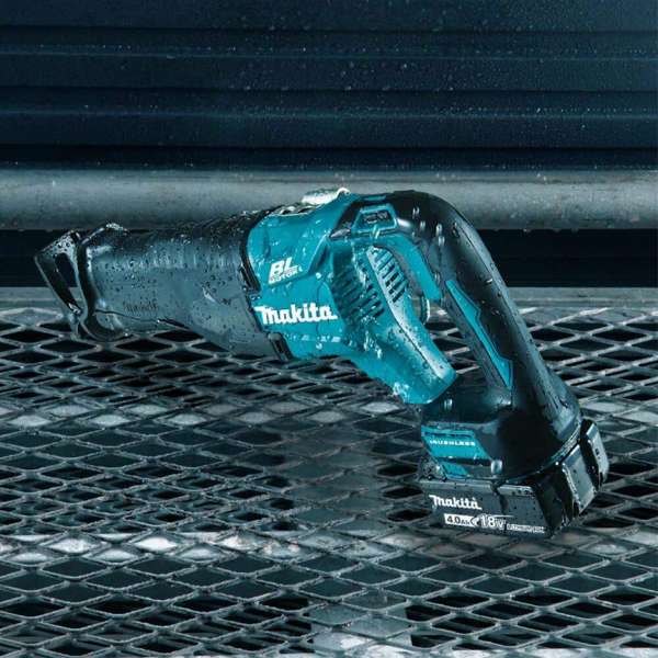 Makita 18V Brushless Reciprocating Saw Skin