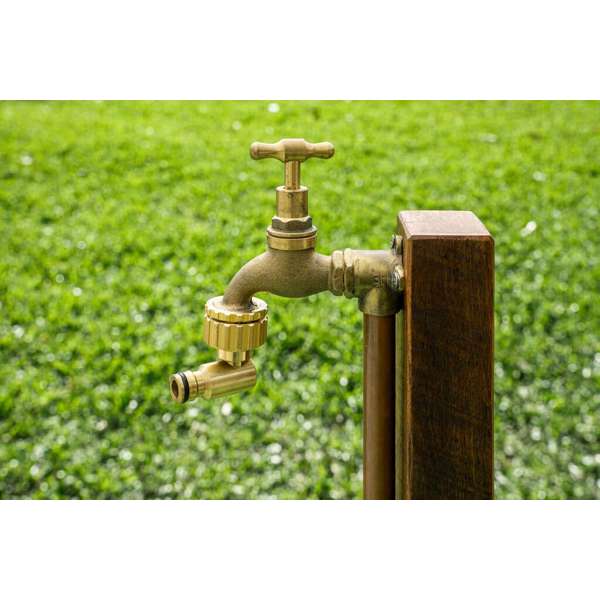 Neta Universal Swivel Tap Adaptor Brass 12mm