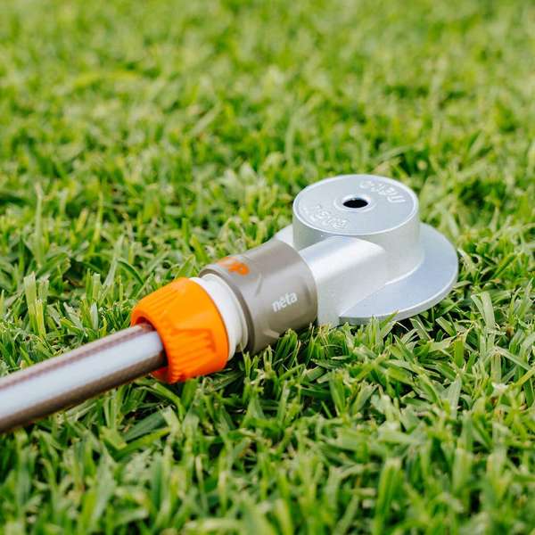 Neta Click-On Fountain Sprinkler