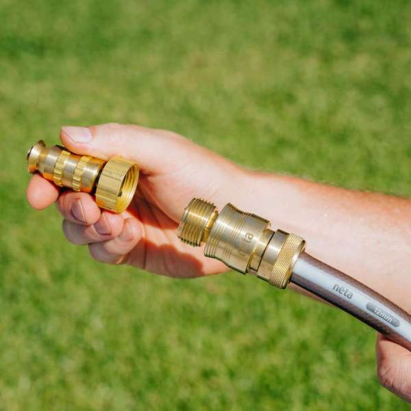 Neta Brass Screw-on Jumbo Nozzle 3/4"