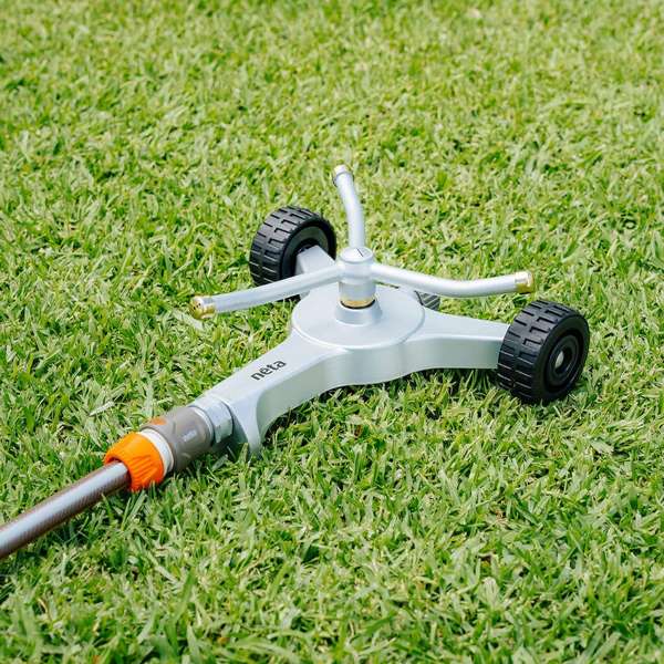 Neta Metal Triple Arm on Wheels Sprinkler 12mm
