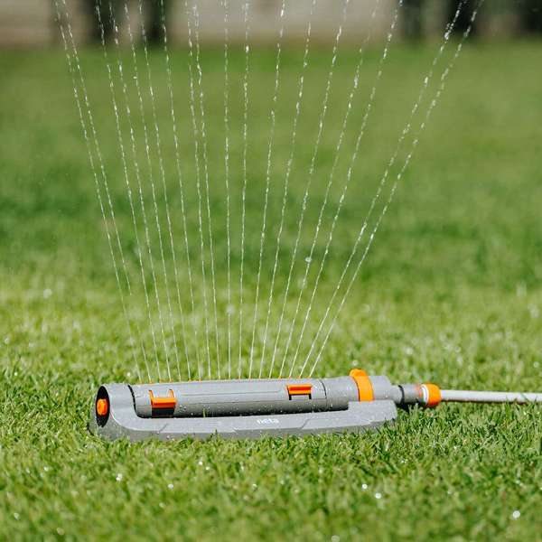 Neta Adjustable Oscillating Sprinkler 12mm