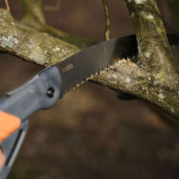 Neta Folding Garden Saw