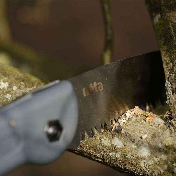 Neta Folding Garden Saw