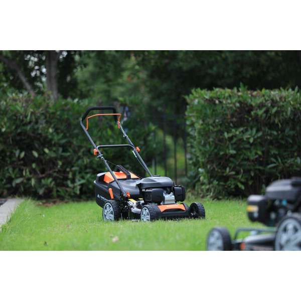 Yard Force Honda Engine Lawn Mower 18" 166cc