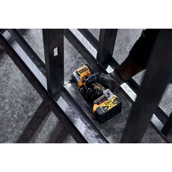 DeWalt 18V XR Li-ion Cordless Brushless 3-Speed Compact Impact Driver Skin