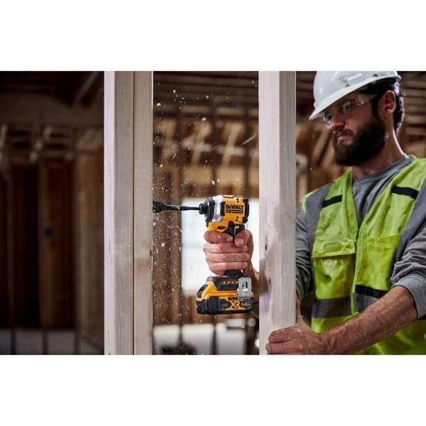 DeWalt 18V XR Li-ion Cordless Brushless 3-Speed Compact Impact Driver Skin