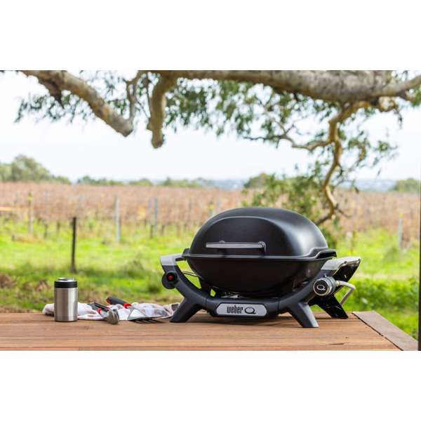 Weber Baby Q1000N LPG BBQ Midnight Black