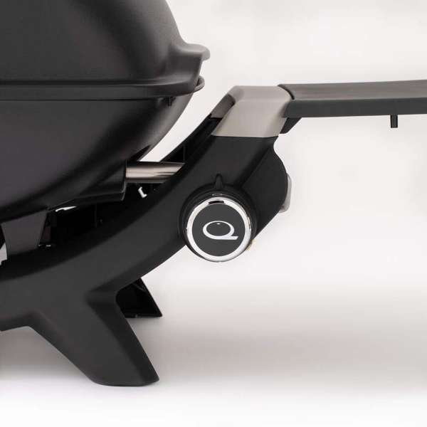 Weber Q2000N LPG BBQ Midnight Black