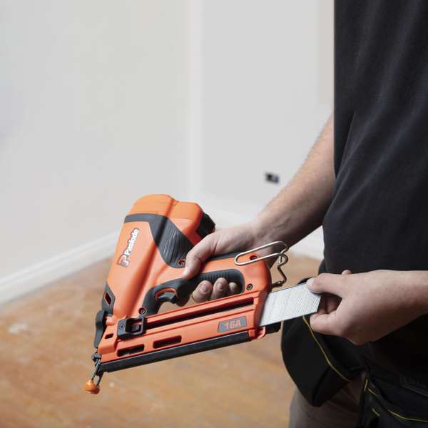 Paslode Angled TrimMaster Brad Nailer