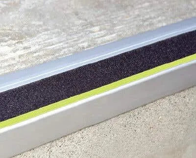 DTA Stair Tread Aluminium with Illumination 1M