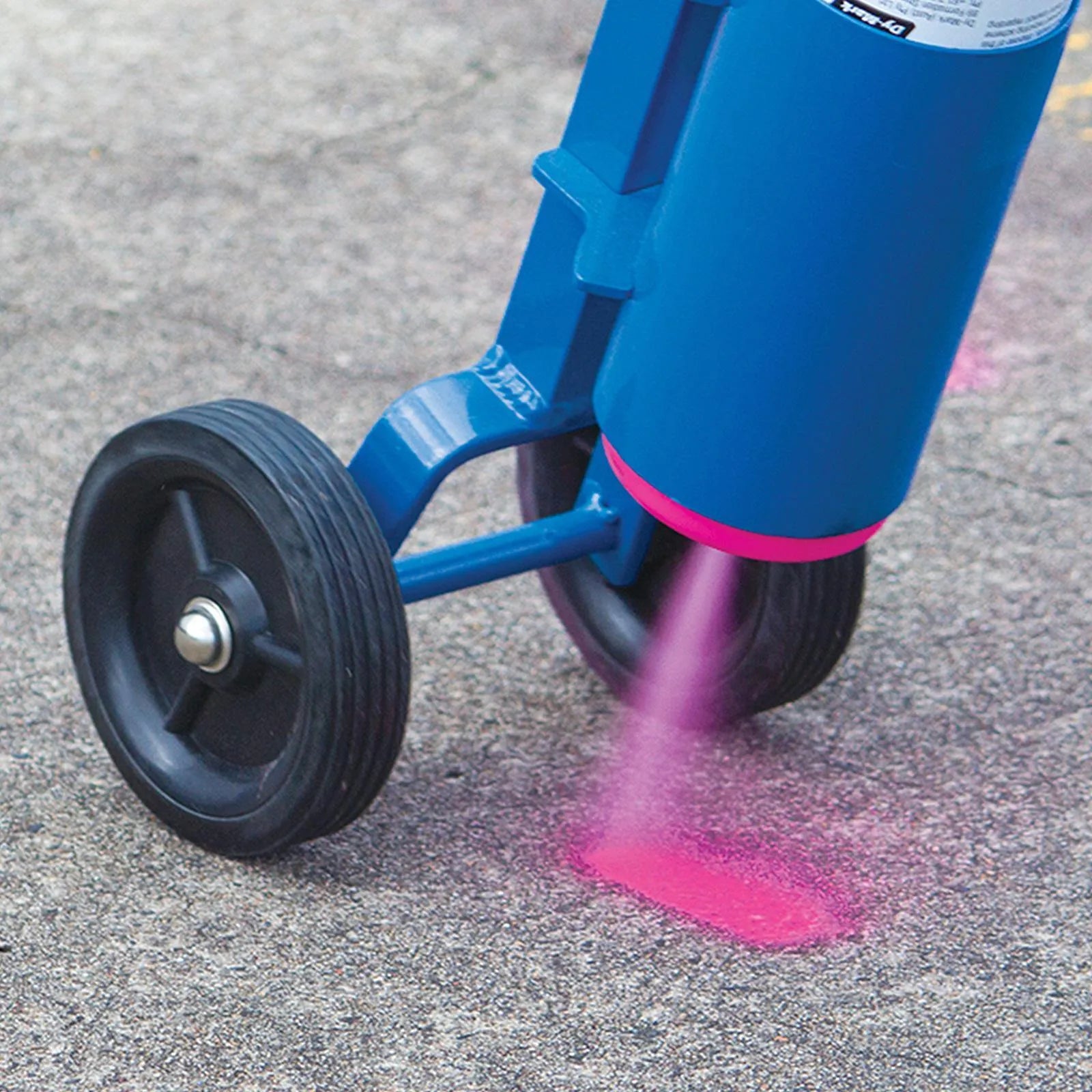 Dy-Mark 350g Fluoro Orange Spray & Mark Paint