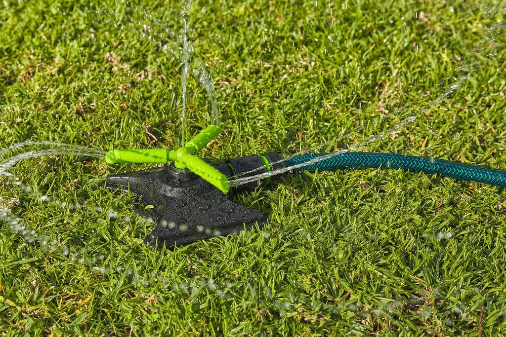 Earthcore 3 Arm Sprinkler
