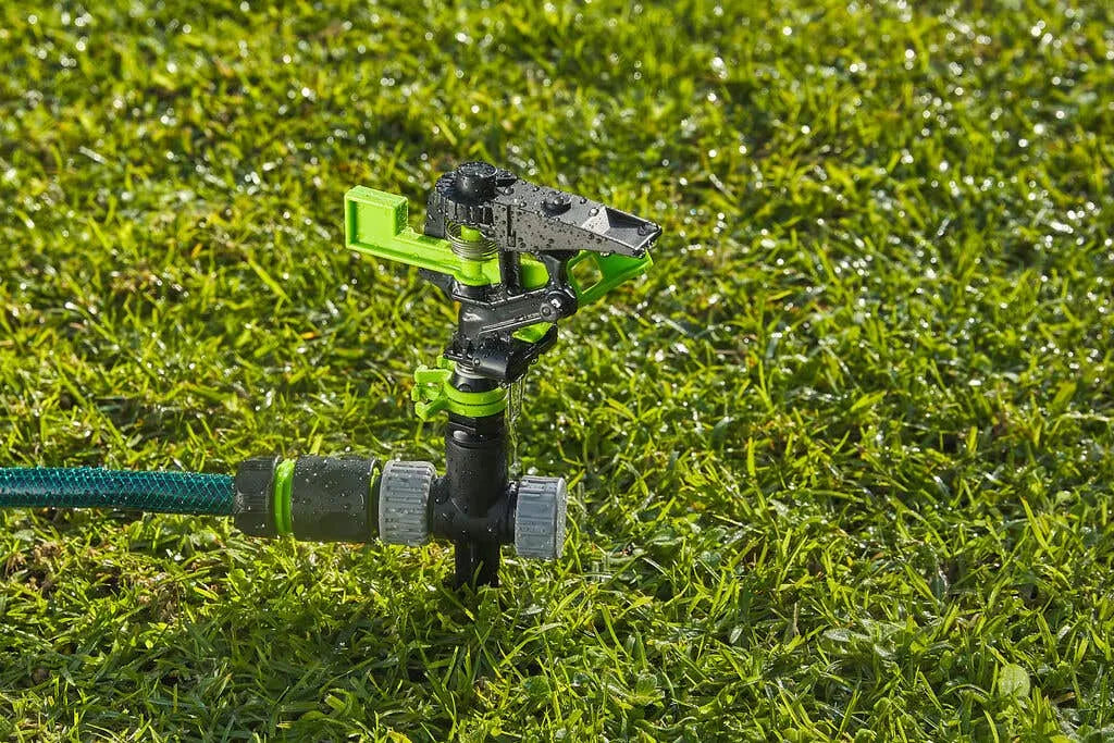 Earthcore Impact Sprinkler On Spike