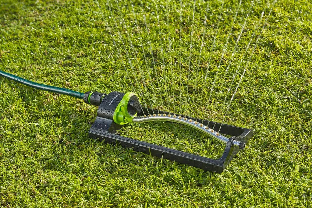 Earthcore Oscillating Sprinkler