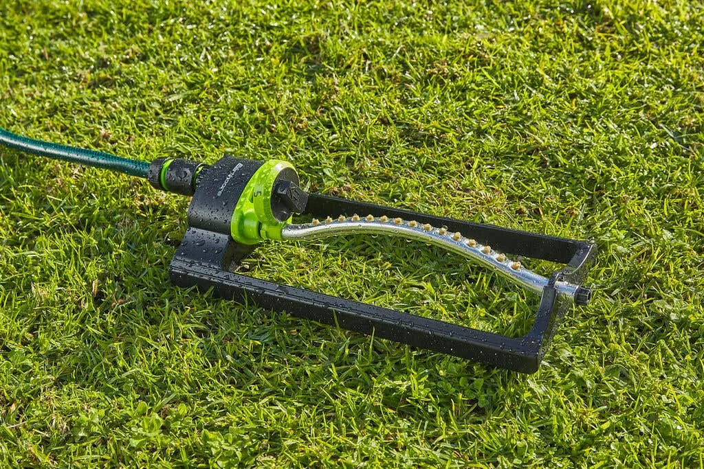 Earthcore Oscillating Sprinkler