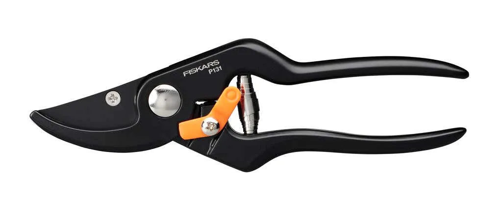 Fiskars Bypass Secateurs Solid Metal P131