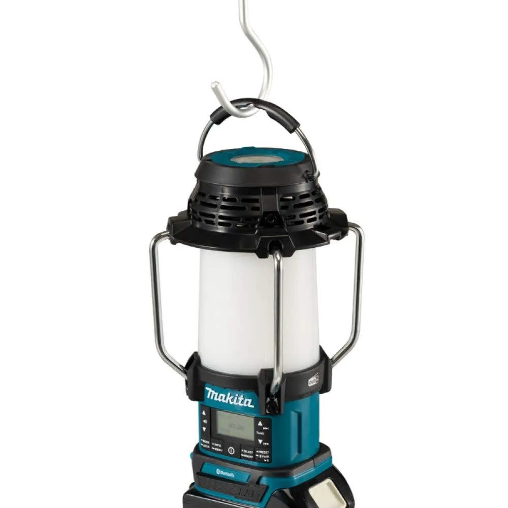 Makita 18V LXT Digital Bluetooth Radio Lantern Skin DMR056