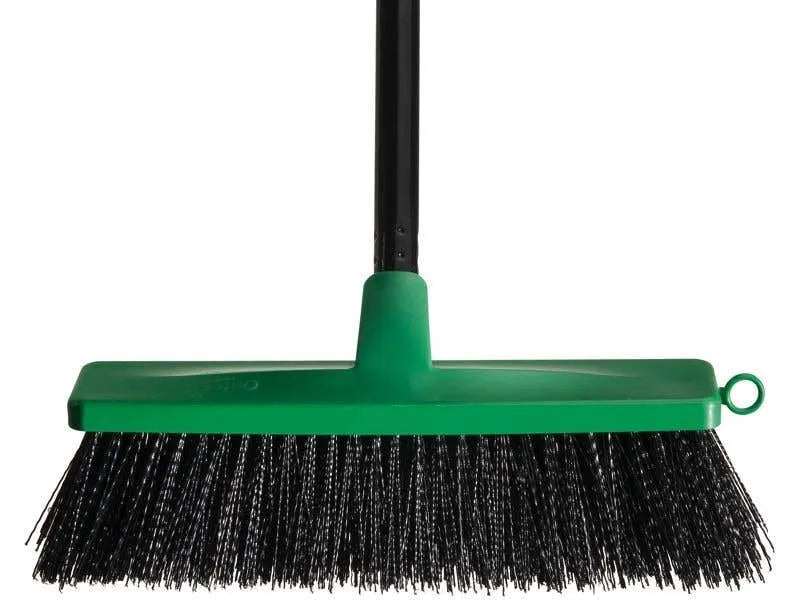 Oates Supreme Garden Broom