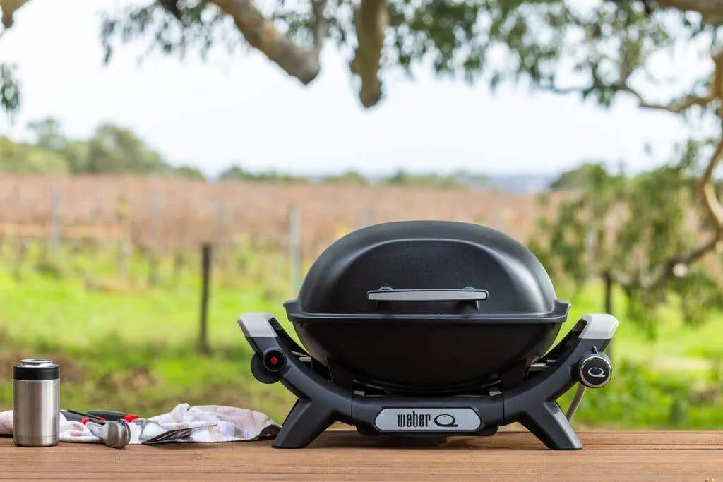 Weber Baby Q1000N LPG BBQ Midnight Black